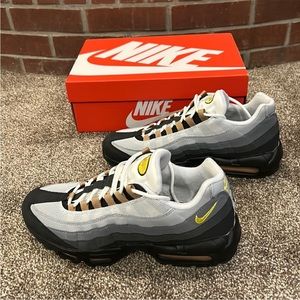 Nike Air Max 95 Yellow Strike